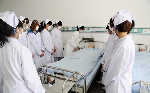 貴州衛(wèi)校學(xué)校的學(xué)費(fèi)是多少? 貴州衛(wèi)校學(xué)校的學(xué)費(fèi)是多少?