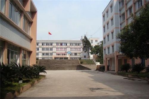 黔東南州國防學校2021年錄取分數線 黔東南州國防學校2021年錄取分數線